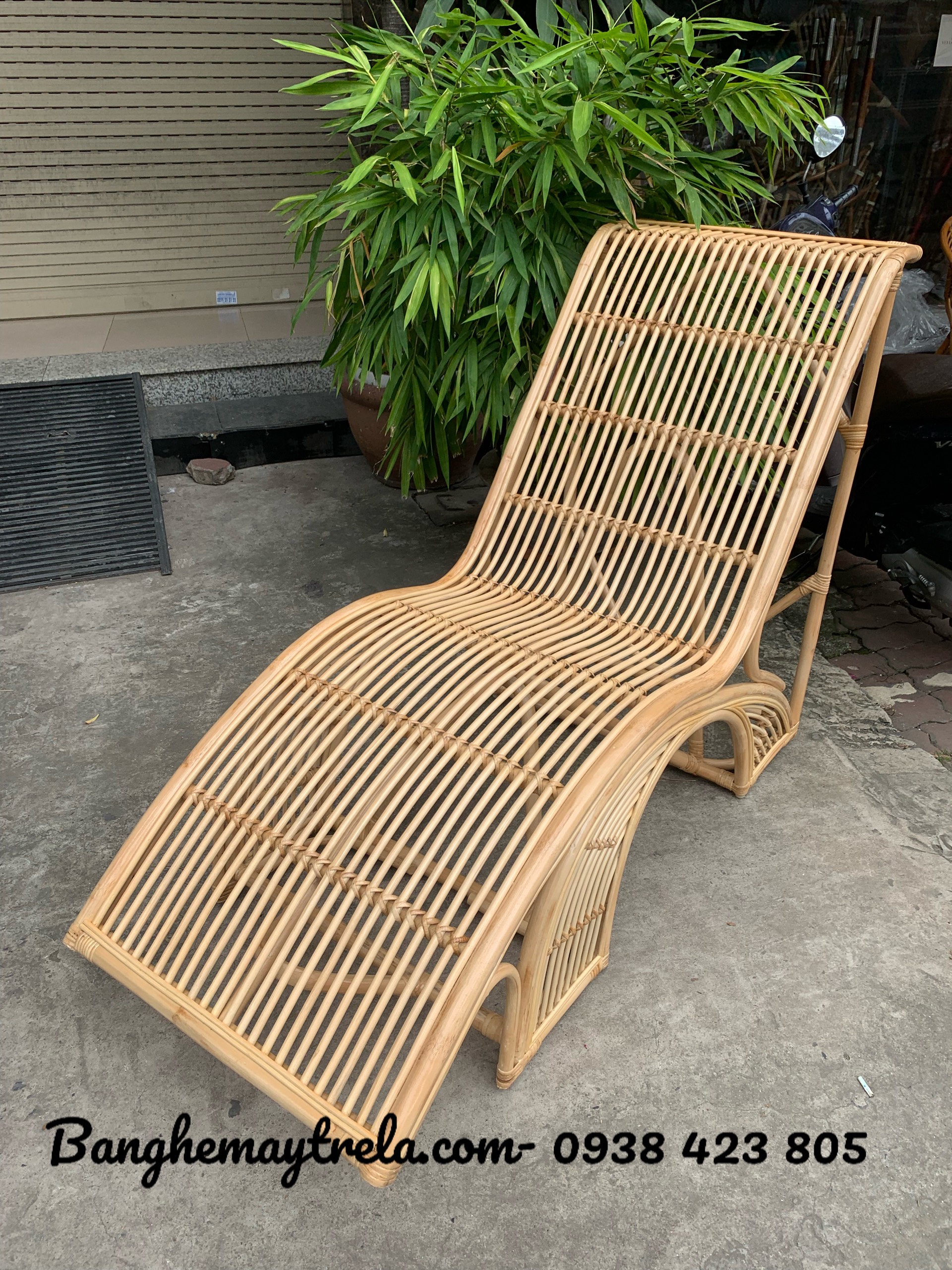 Ghế mây ngả nằm thư giãn